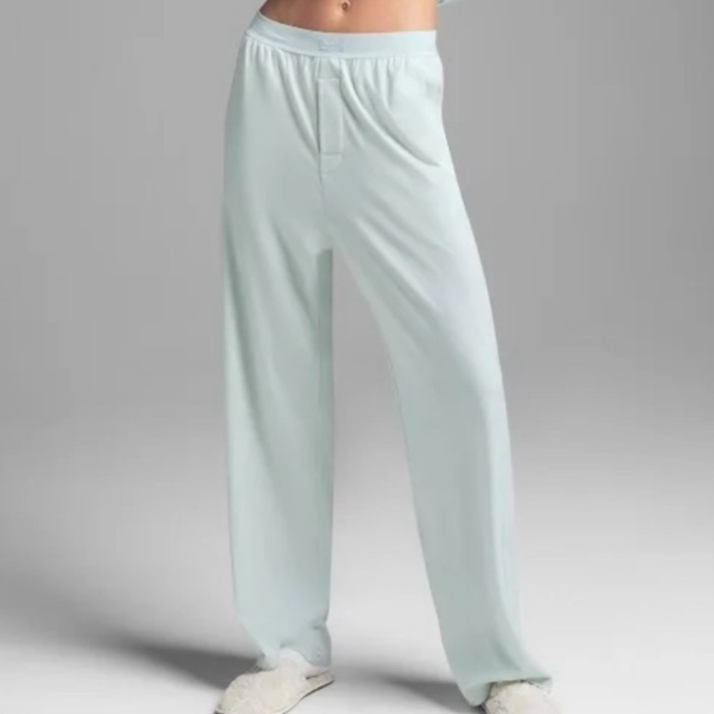 Skims Loose Boyfriend Pants 🩵